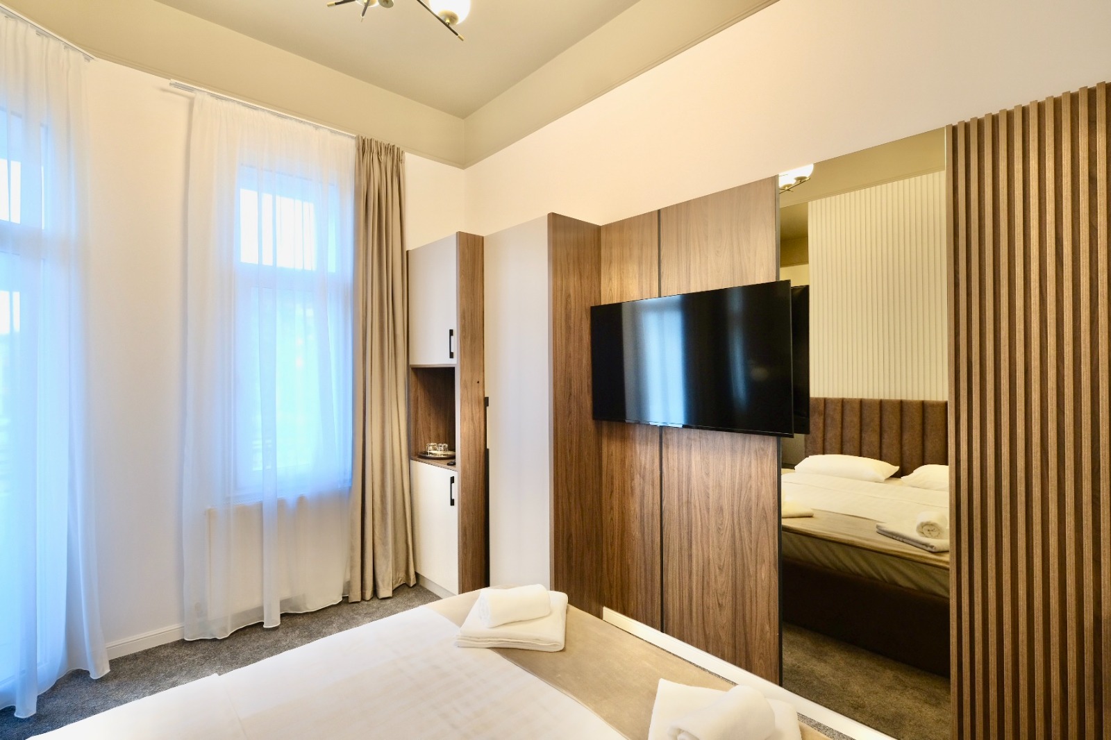 Camera Deluxe 104 Arad centru - fotografie interior 1